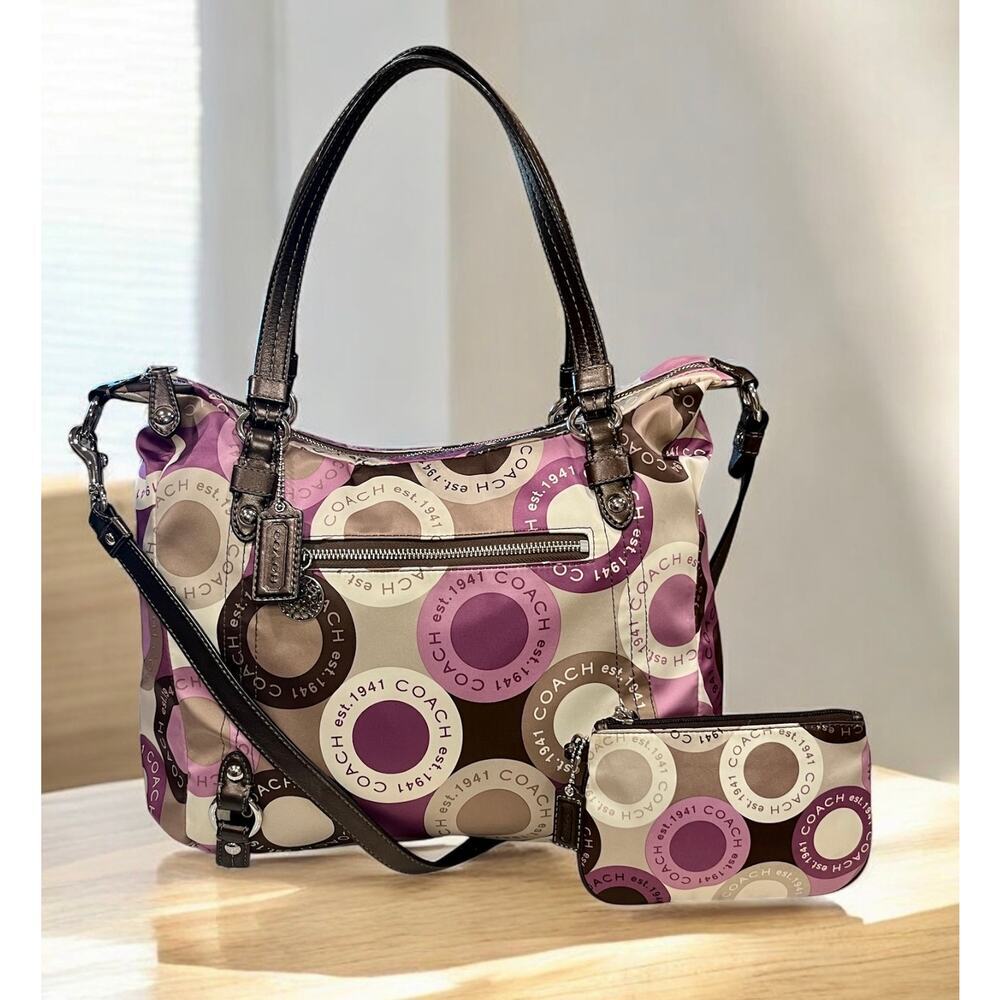 Y2K Coach F17582 Alexandra Snap Head Print Convertible Bag & Wristlet